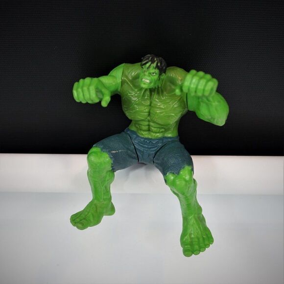 2010 Plastic Toy Figurines Incredible Hulk Wolverine McDonalds Happy Meal Toys - Picture 3 of 11